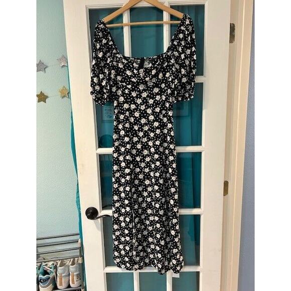 ASOS DESIGN puff sleeve ruched bust Midi split dress in floral and heart Size 4 - Picture 5 of 10